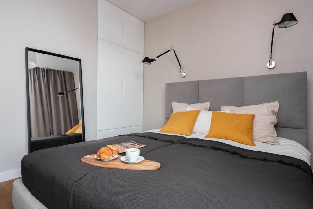 Stylish Luminis In Krakow's Kazimierz Apartament